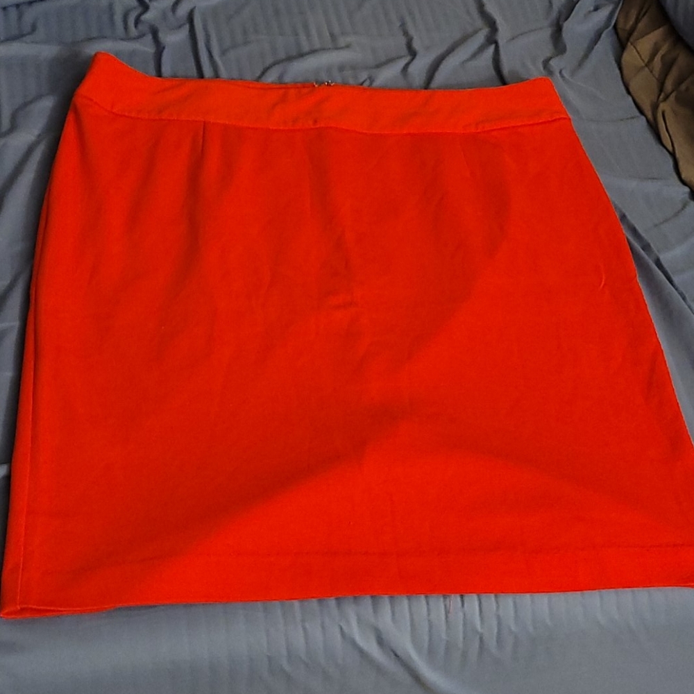 Gently used red Ponte skirt